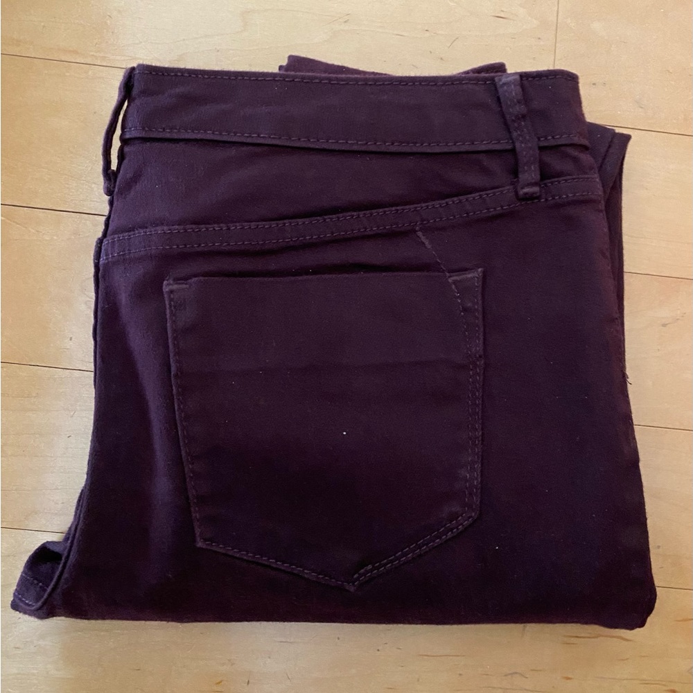 Mossimo Burgundy Wine Mid-Rise Jegging Denim Jeans Size 8/29 Super Stretch Pants